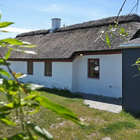 6 Person In Vesl S Holiday home