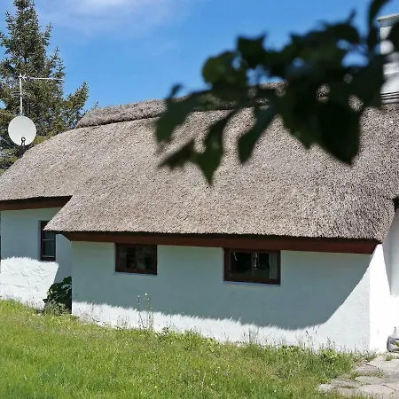 6 Person In Vesl S Holiday home